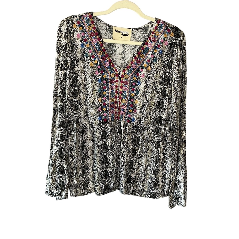 Savanna Jane Snakeskin Print Embroidered V-Neck Bell Sleeve Boho Blouse Grey M